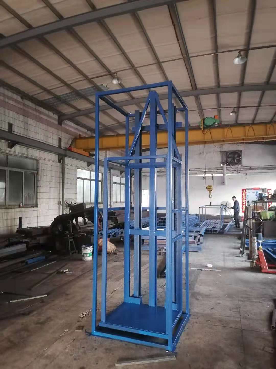 液压升降平台选购时怎样正确选择型号?